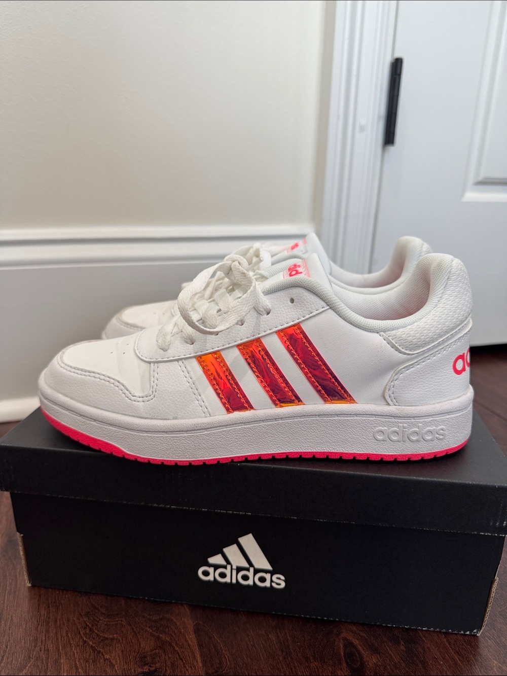 Adidas Hoops 2.0 K Court Sneakers Casual Style Limited Edition Shoes, Youth 5.5 - Picture 6 of 8